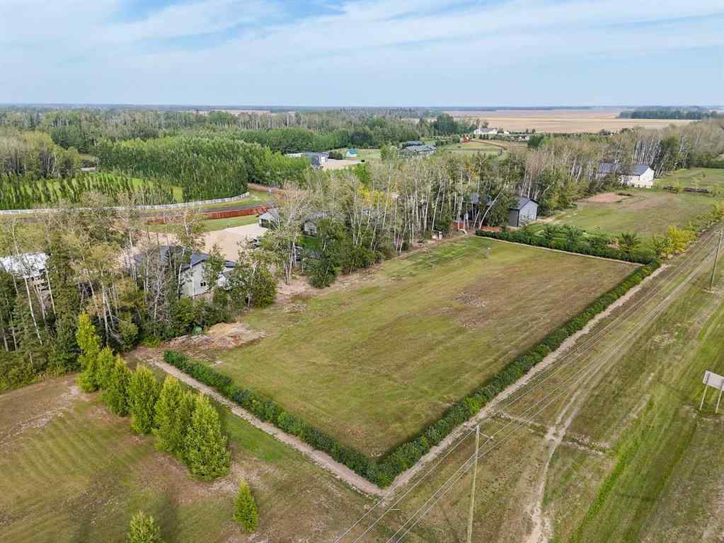 MLS® A2257456 - 114 Greenwood Bend  in NONE La Crete, Residential