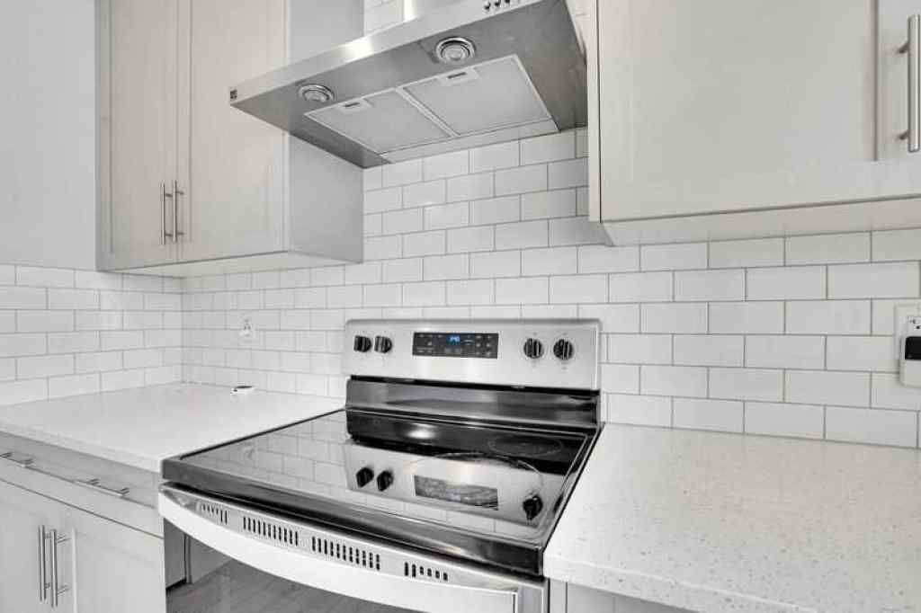 MLS® A2257458 - 143 HIGHVIEW Gate SE in Kings Heights Airdrie, Residential