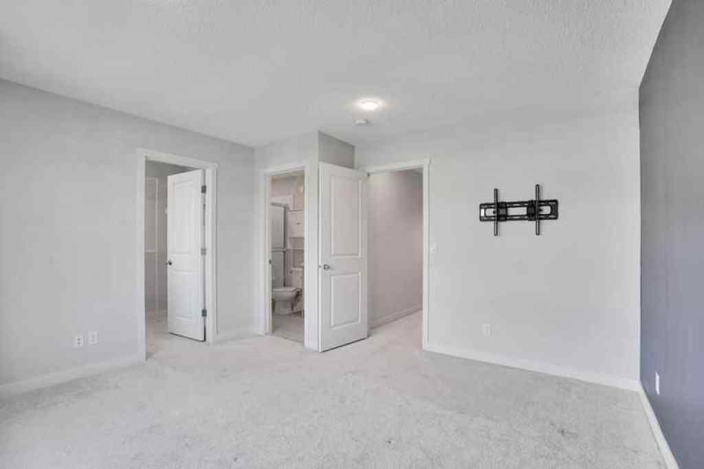 MLS® A2257458 - 143 HIGHVIEW Gate SE in Kings Heights Airdrie, Residential