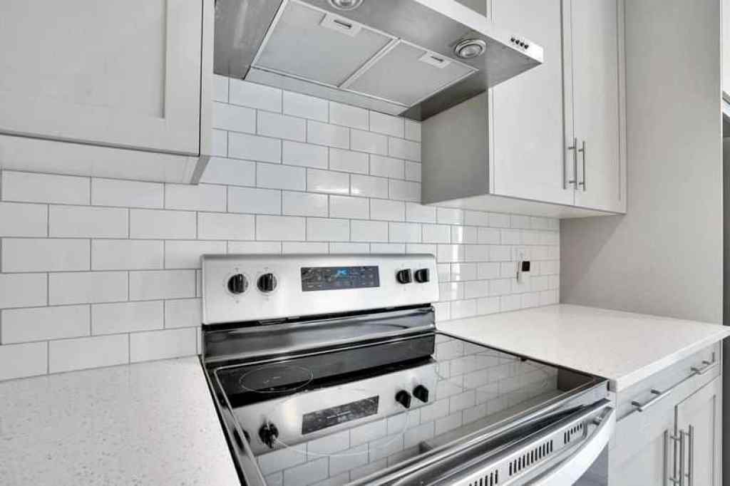 MLS® A2257458 - 143 HIGHVIEW Gate SE in Kings Heights Airdrie, Residential
