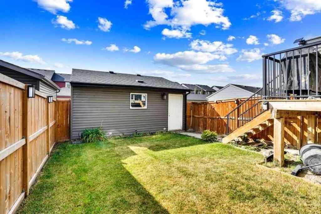 MLS® A2257458 - 143 HIGHVIEW Gate SE in Kings Heights Airdrie, Residential