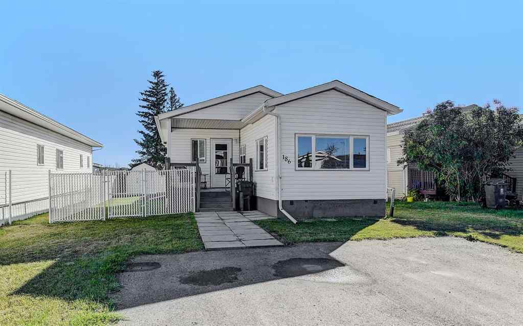 MLS® A2257463 - Unit #186 10615 88 Street  in MH - Trumpeter Village Grande Prairie, Mobile