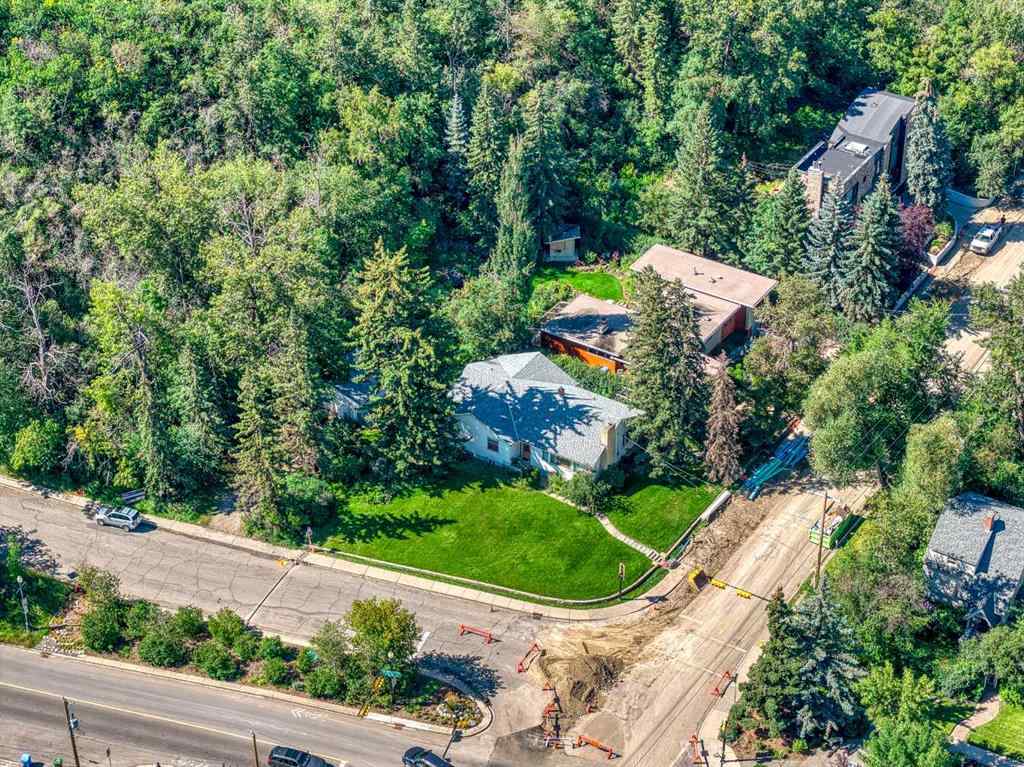 MLS® A2257470 - 3205 4 Street SW in Rideau Park Calgary, Residential