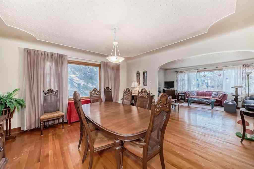 MLS® A2257470 - 3205 4 Street SW in Rideau Park Calgary, Residential