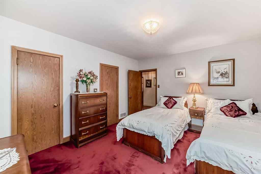 MLS® A2257470 - 3205 4 Street SW in Rideau Park Calgary, Residential