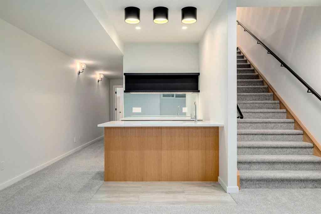 MLS® A2257474 - 2636 30 Street SW in Killarney/Glengarry Calgary, Residential