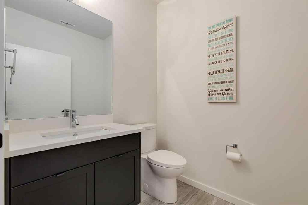 MLS® A2257474 - 2636 30 Street SW in Killarney/Glengarry Calgary, Residential