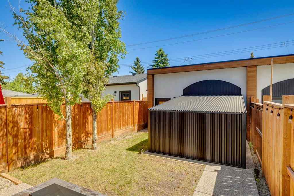 MLS® A2257474 - 2636 30 Street SW in Killarney/Glengarry Calgary, Residential