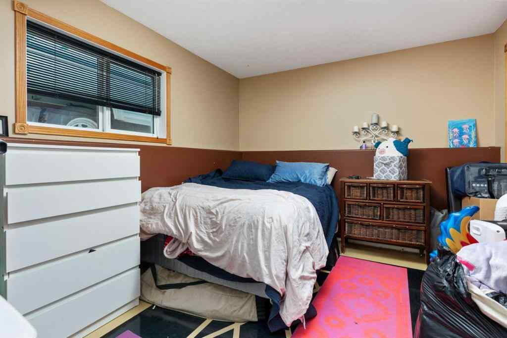 MLS® A2257482 - 6122 32 Avenue  in Century Meadows Camrose, Residential