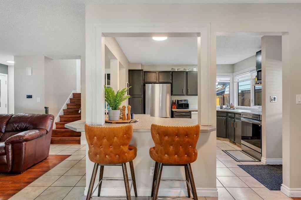 MLS® A2257483 - 415 Midridge Drive SE in Midnapore Calgary, Residential