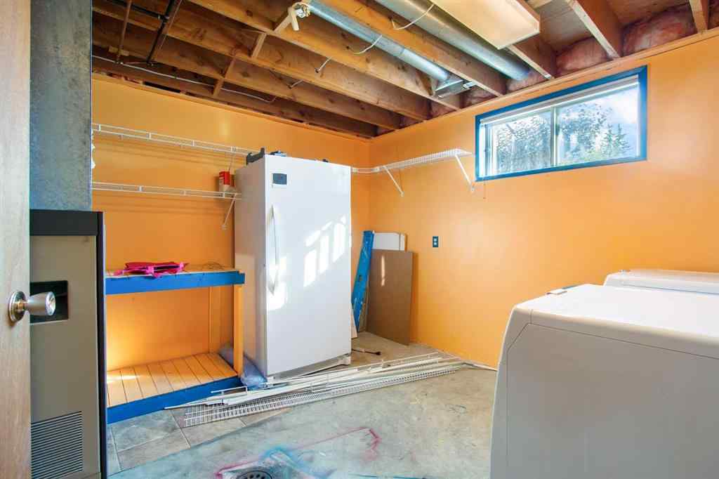 MLS® A2257485 - 5602 57 Avenue  in NONE Olds, Residential