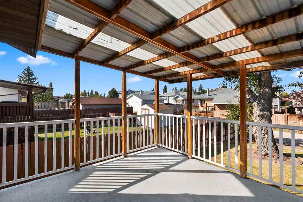 MLS® A2257485 - 5602 57 Avenue  in NONE Olds, Residential