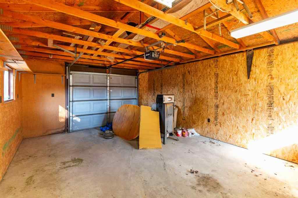 MLS® A2257485 - 5602 57 Avenue  in NONE Olds, Residential