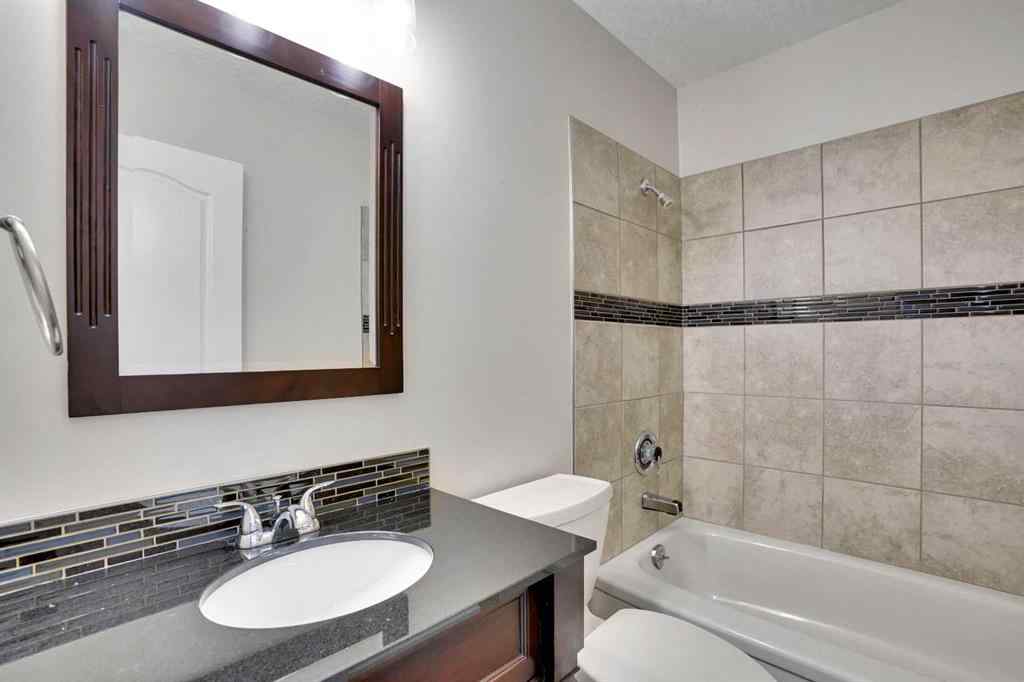MLS® A2257489 - 1161 100 Newcastle Place  in Newcastle Drumheller, Residential