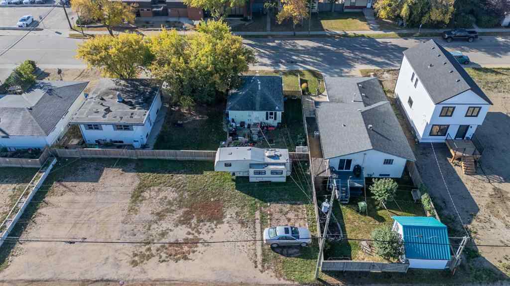 MLS® A2257492 - 5012 47 Street  in Central Business District Lloydminster, Residential