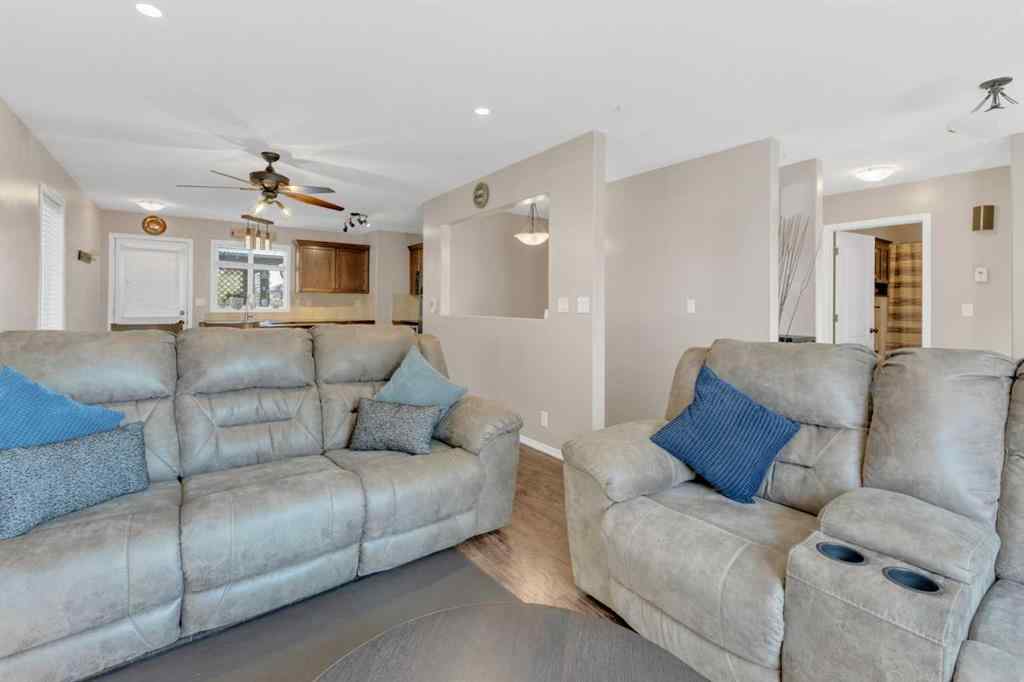 MLS® A2257493 - 317 Jenner Crescent  in Johnstone Crossing Red Deer, Residential
