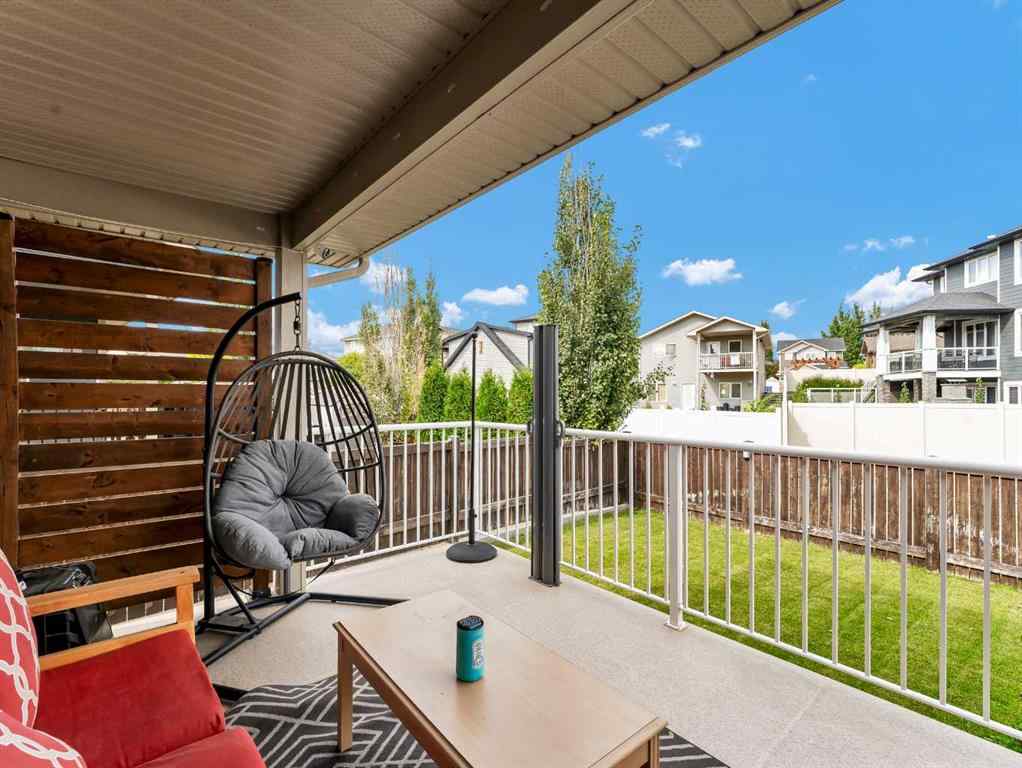MLS® A2257494 - 592 Vista Drive SE in SE Southridge Medicine Hat, Residential