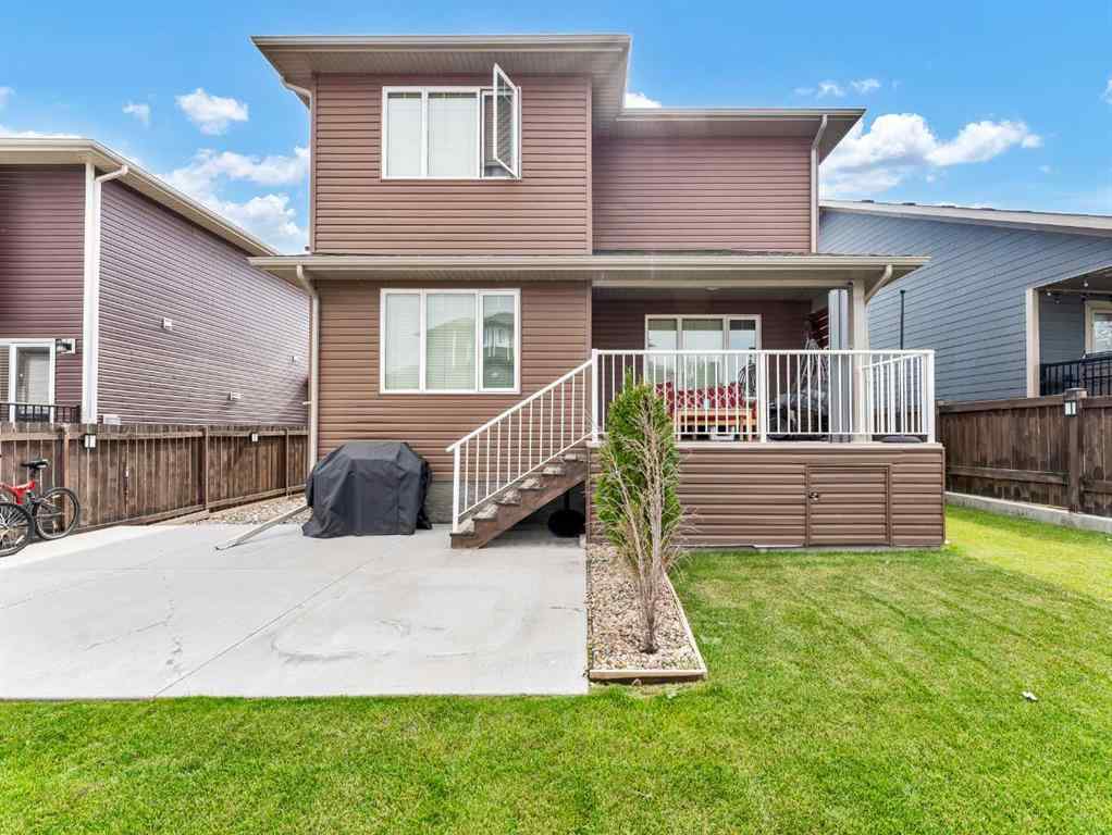 MLS® A2257494 - 592 Vista Drive SE in SE Southridge Medicine Hat, Residential