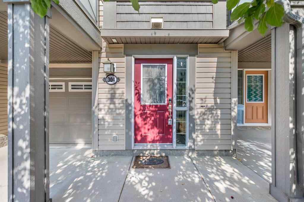 MLS® A2257500 - 304 Windstone Gardens SW in Windsong Airdrie, Residential