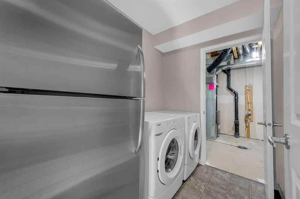 MLS® A2257500 - 304 Windstone Gardens SW in Windsong Airdrie, Residential
