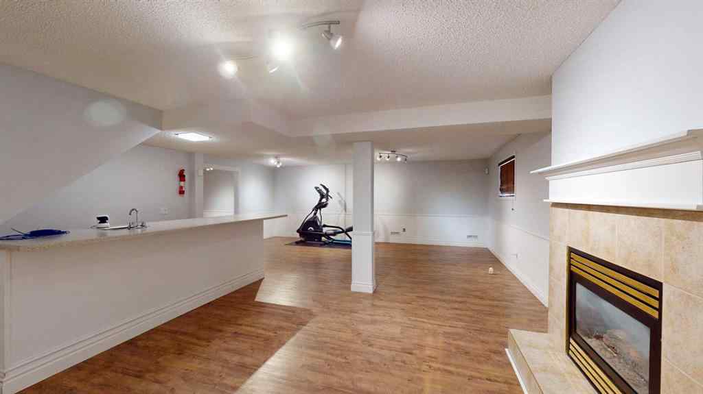 MLS® A2257509 - 195 Becker Crescent  in Dickinsfield Fort McMurray, Residential