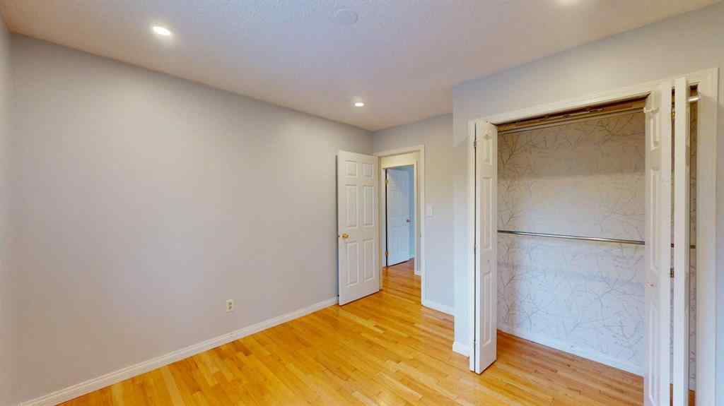 MLS® A2257509 - 195 Becker Crescent  in Dickinsfield Fort McMurray, Residential