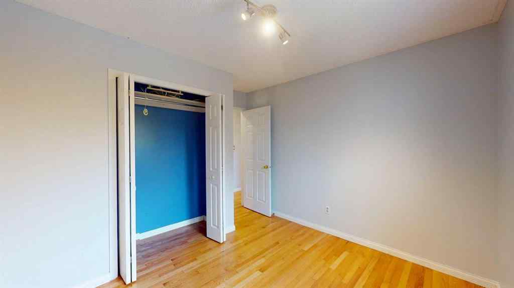 MLS® A2257509 - 195 Becker Crescent  in Dickinsfield Fort McMurray, Residential