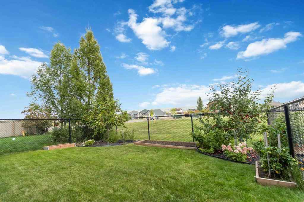 MLS® A2257510 - Unit #8 208 Sparrow Hawk Drive  in Eagle Ridge Fort McMurray, Residential