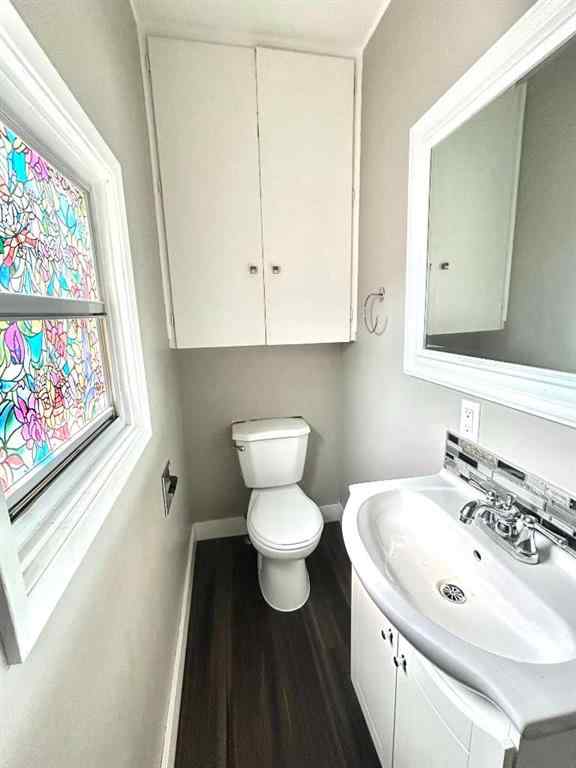 MLS® A2257515 - 1214 9 Avenue N in Senator Buchanan Lethbridge, Residential