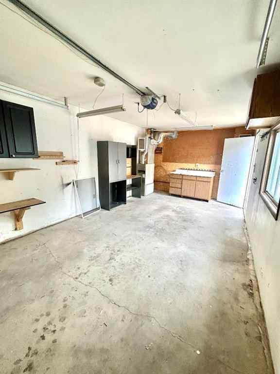 MLS® A2257515 - 1214 9 Avenue N in Senator Buchanan Lethbridge, Residential