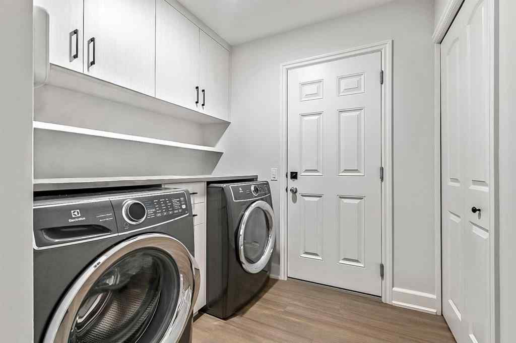 MLS® A2257520 - 108 Canterville Road SW in Canyon Meadows Calgary, Residential