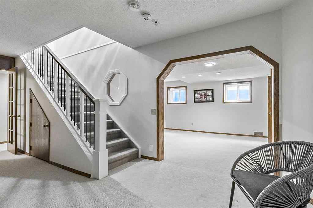 MLS® A2257520 - 108 Canterville Road SW in Canyon Meadows Calgary, Residential