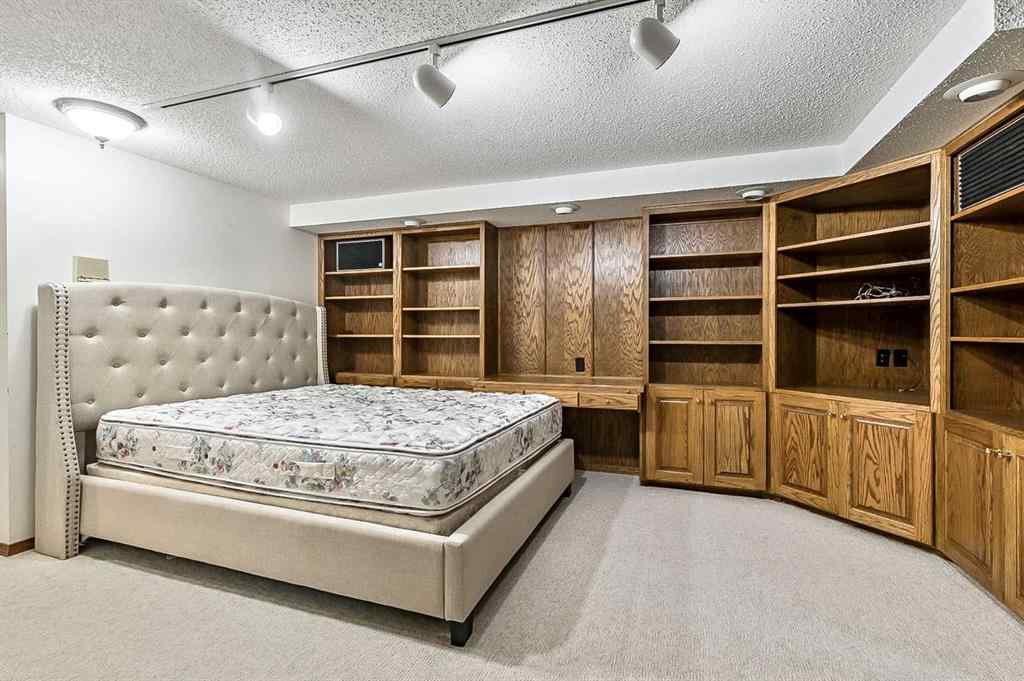 MLS® A2257520 - 108 Canterville Road SW in Canyon Meadows Calgary, Residential