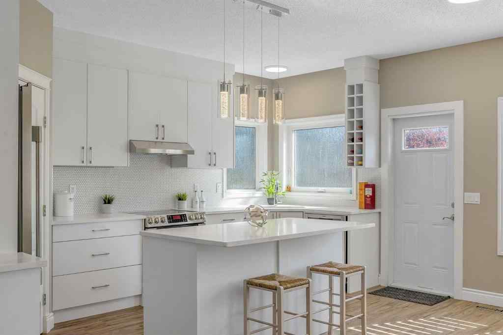 MLS® A2257521 - 209 Sagewood Grove SW in Sagewood Airdrie, Residential