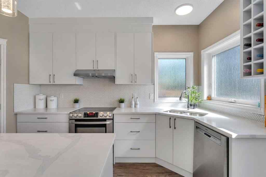 MLS® A2257521 - 209 Sagewood Grove SW in Sagewood Airdrie, Residential