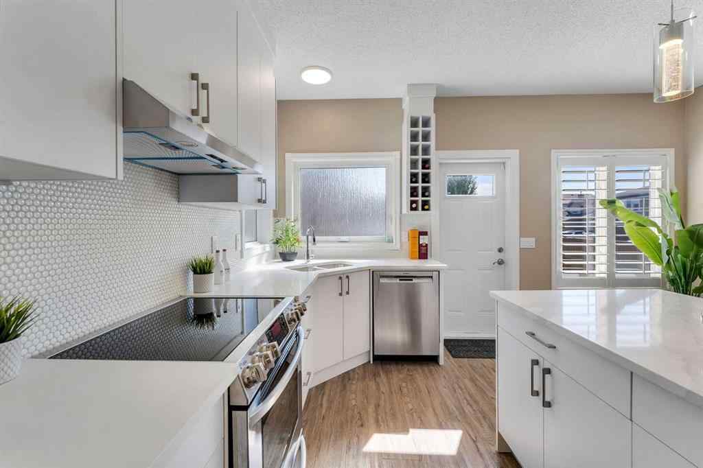 MLS® A2257521 - 209 Sagewood Grove SW in Sagewood Airdrie, Residential
