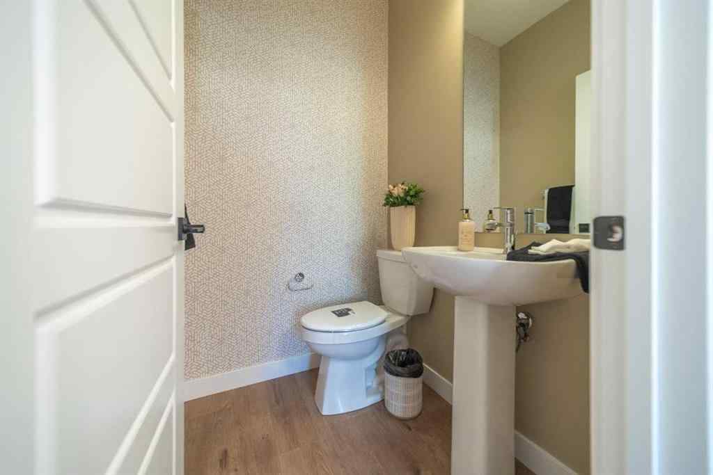 MLS® A2257522 - 141 Southbow Drive  in Southbow Landing Cochrane, Residential