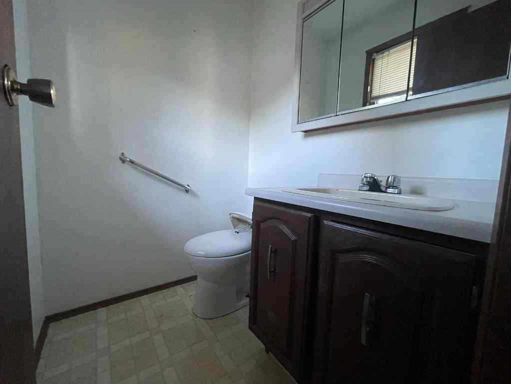 MLS® A2257524 - 4720 54 Avenue  in Vermilion Vermilion, Residential