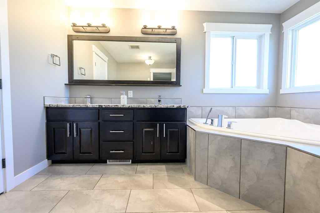 MLS® A2257525 - 10732 158 Avenue  in Westlake Village Rural Grande Prairie No. 1, County of, Residential