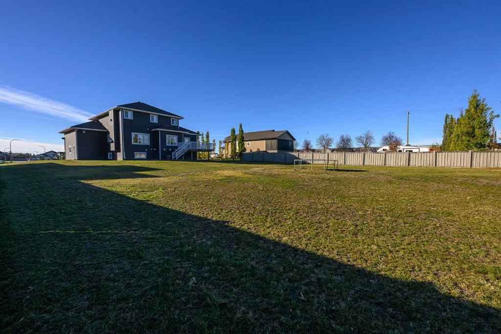 MLS® A2257525 - 10732 158 Avenue  in Westlake Village Rural Grande Prairie No. 1, County of, Residential