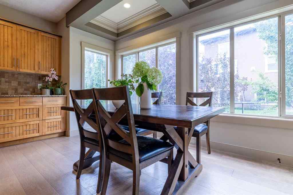 MLS® A2257526 - 52 Elmont Green SW in Springbank Hill Calgary, Residential