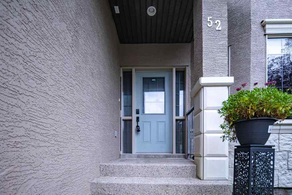 MLS® A2257526 - 52 Elmont Green SW in Springbank Hill Calgary, Residential