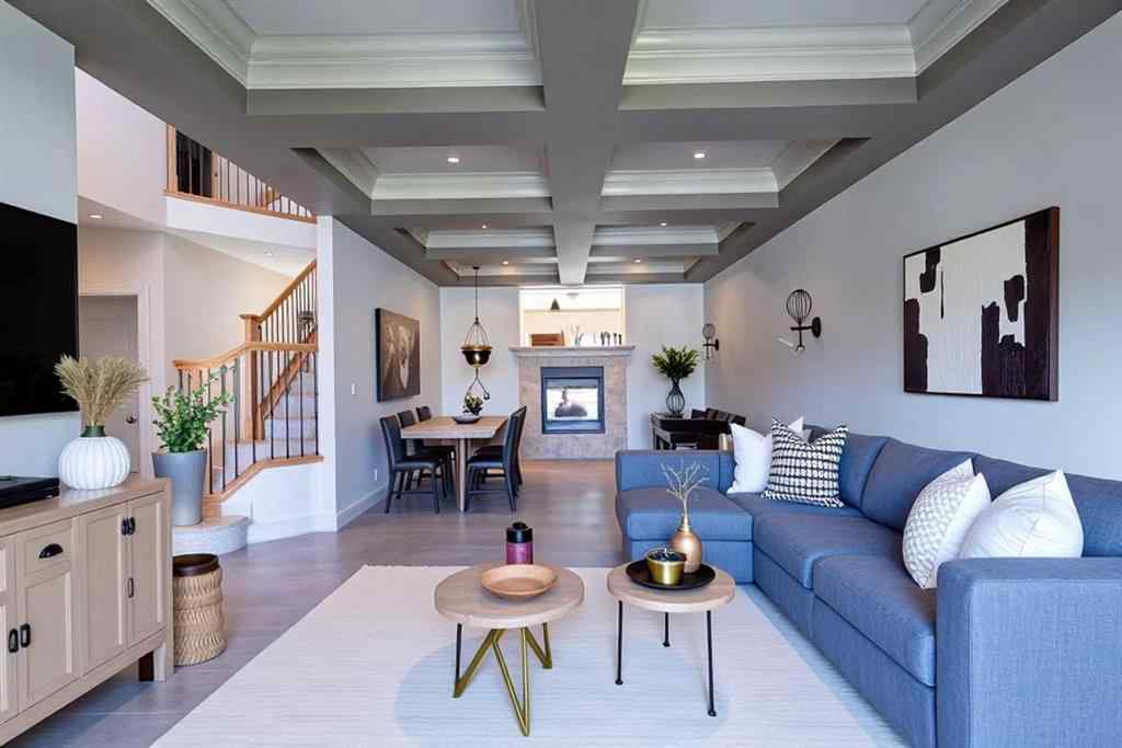 MLS® A2257526 - 52 Elmont Green SW in Springbank Hill Calgary, Residential