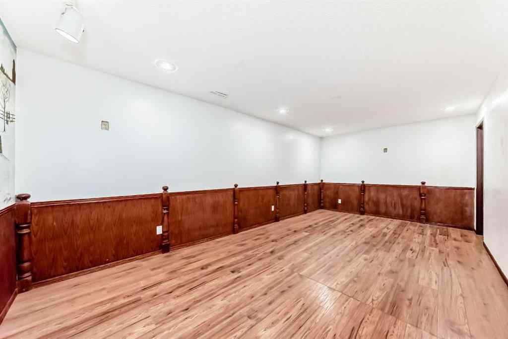 MLS® A2257528 - 79 Bermuda Drive NW in Beddington Heights Calgary, Residential