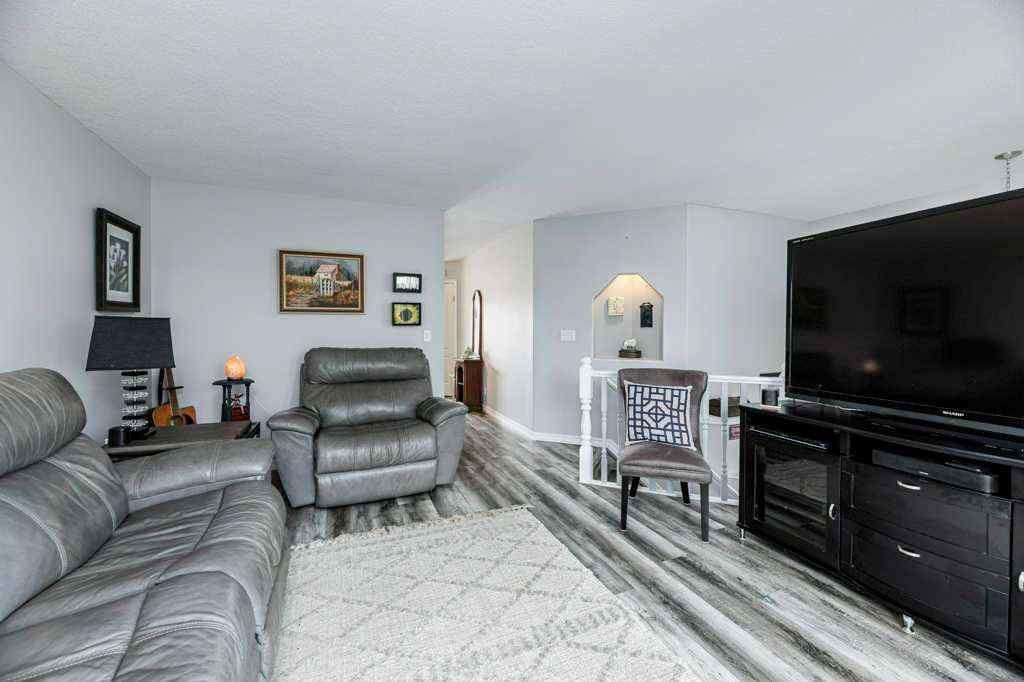 MLS® A2257529 - 8 Kirk Close  in Kentwood East Red Deer, Residential
