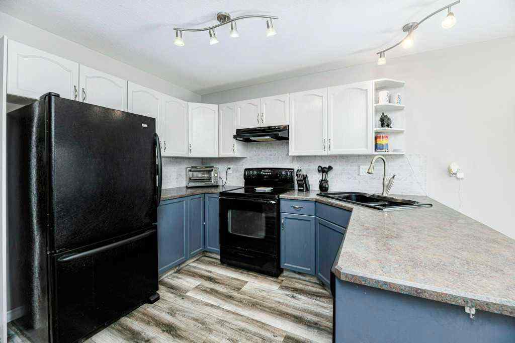 MLS® A2257529 - 8 Kirk Close  in Kentwood East Red Deer, Residential