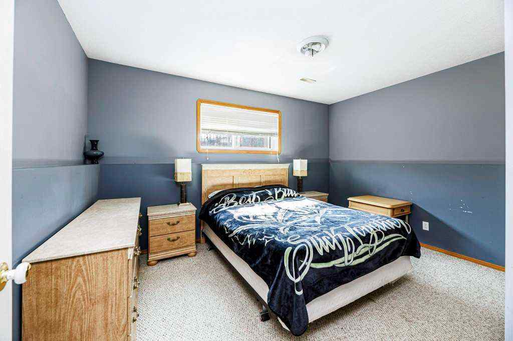 MLS® A2257529 - 8 Kirk Close  in Kentwood East Red Deer, Residential