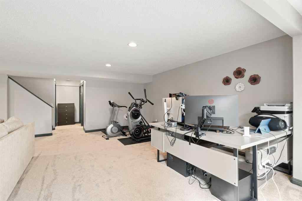 MLS® A2257530 - 84 Everwillow Park SW in Evergreen Calgary, Residential