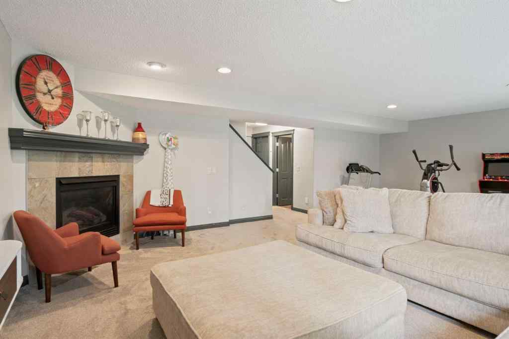 MLS® A2257530 - 84 Everwillow Park SW in Evergreen Calgary, Residential