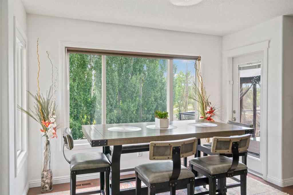 MLS® A2257530 - 84 Everwillow Park SW in Evergreen Calgary, Residential